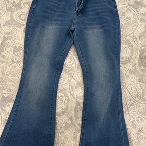 Stylish Indigo Women's Jeans